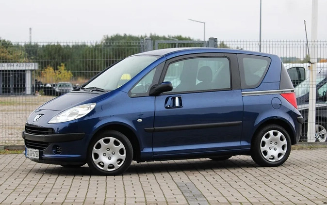 Peugeot 1007 cena 9900 przebieg: 123000, rok produkcji 2006 z Jędrzejów małe 407